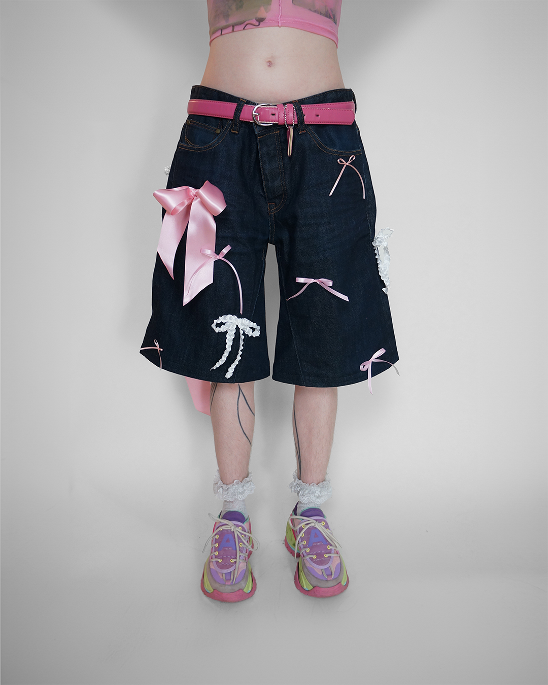 Pink Bow Denim Shorts 32