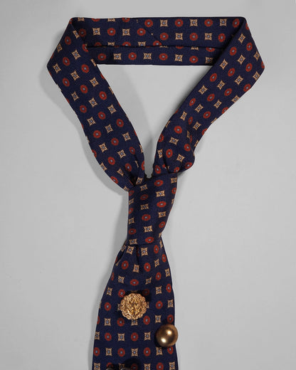 Upcycled Tie: Granny's Brooches