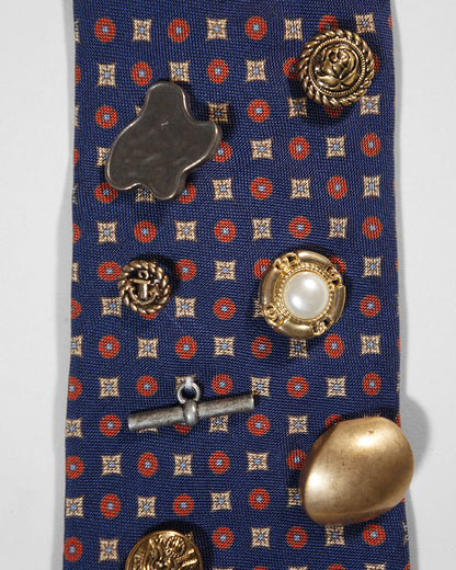 Upcycled Tie: Granny's Brooches