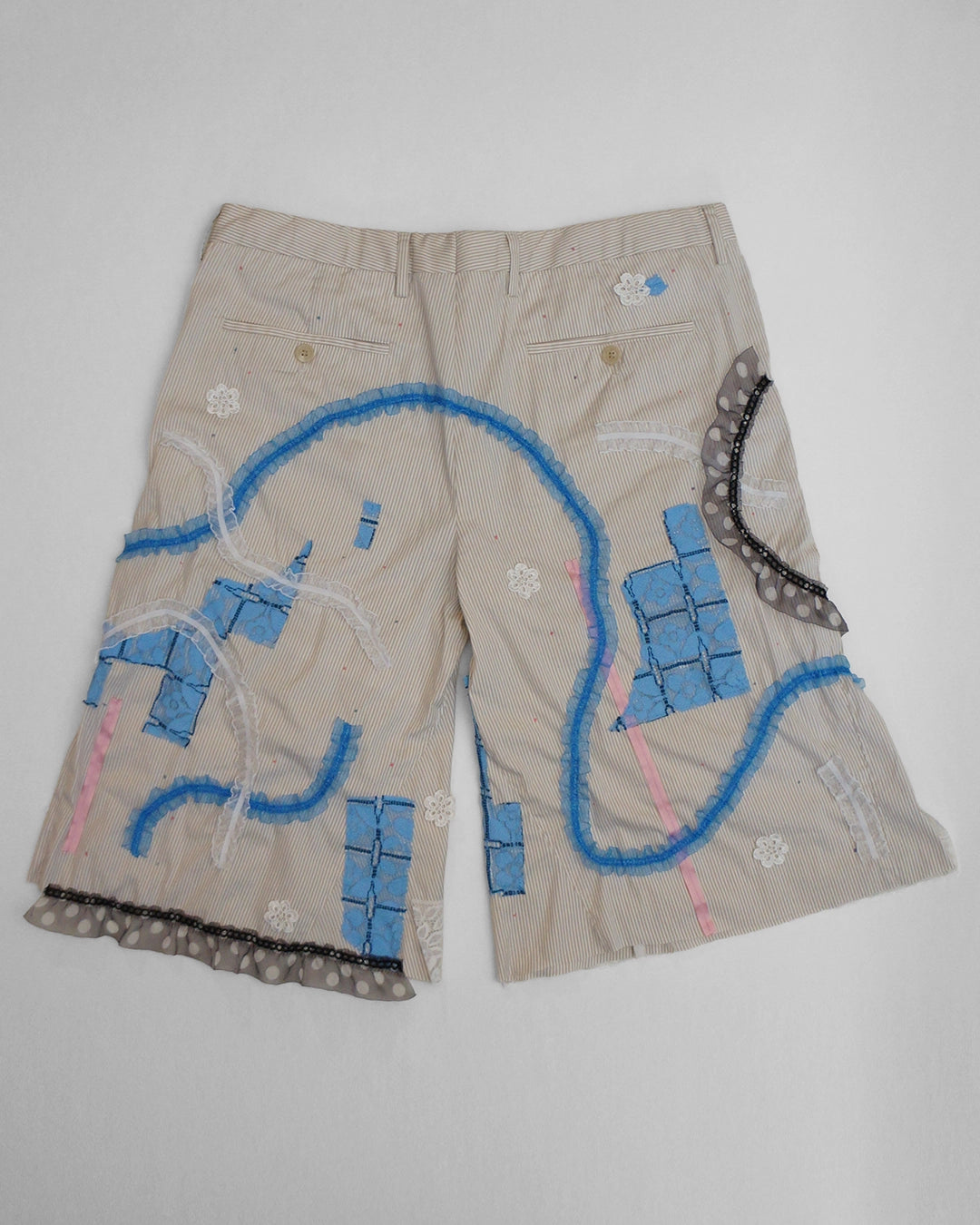 Princess Shorts, Size 32