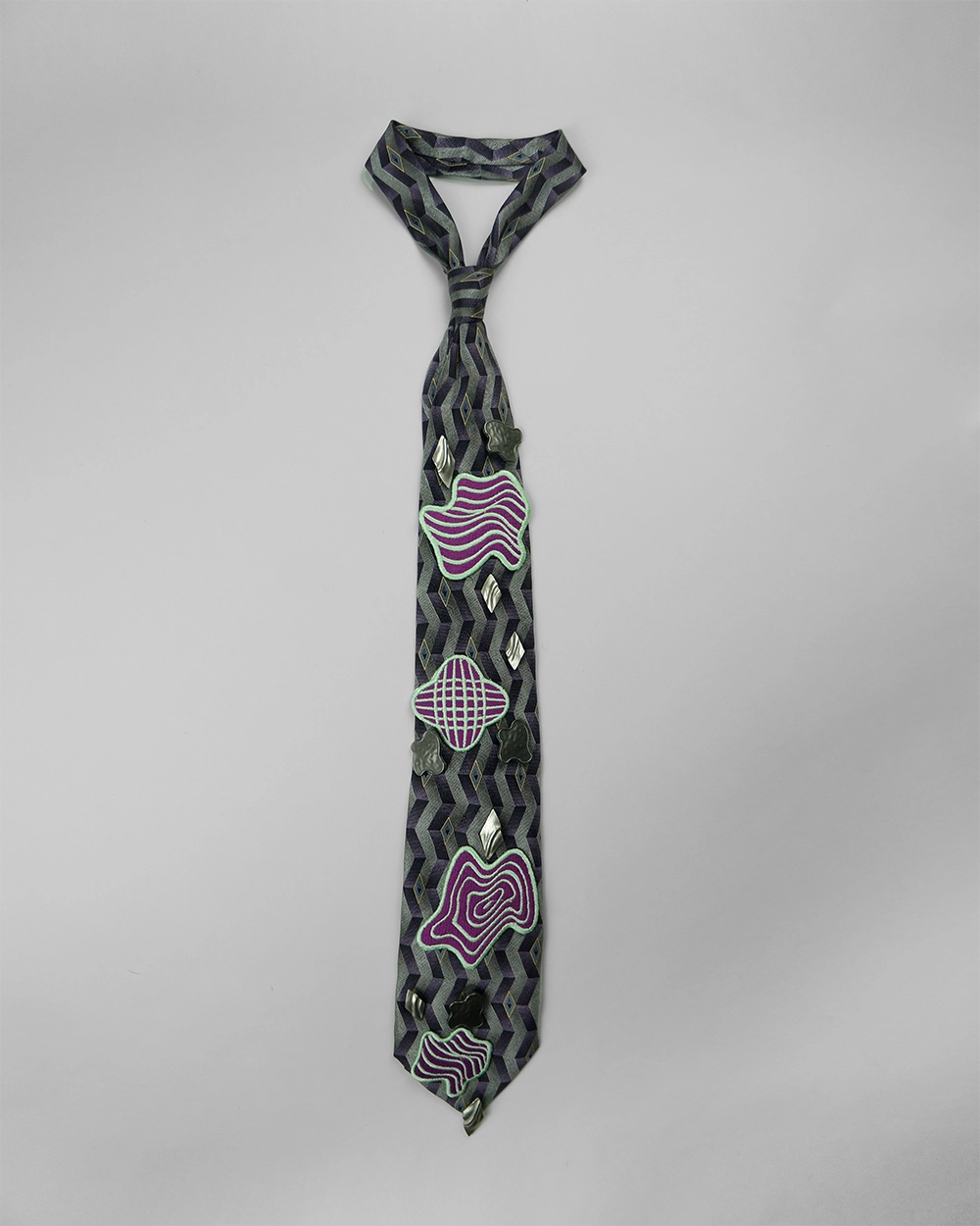 Upcycled Tie: Waves